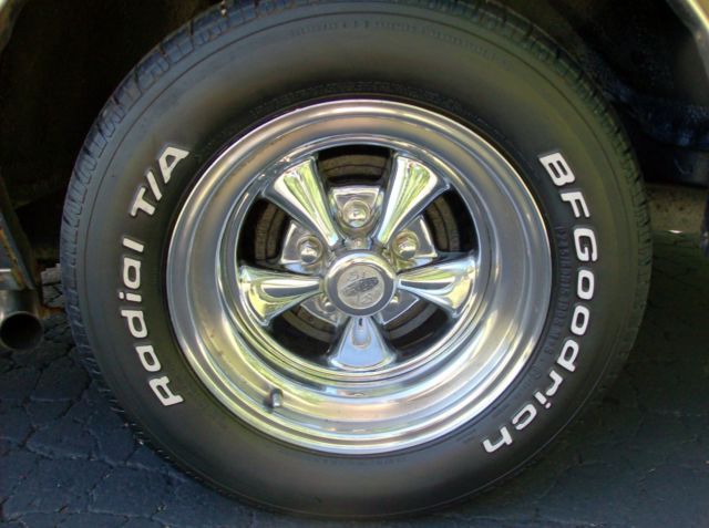 1978 Burgundy Oldsmobile Cutlass