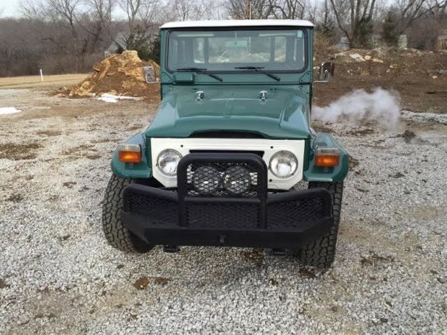 1978 Green Toyota Land Cruiser Pickup Truck