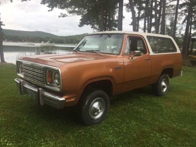 1978 Gold Dodge Ramcharger Convertible
