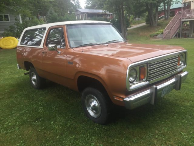 1978 Gold Dodge Ramcharger Convertible