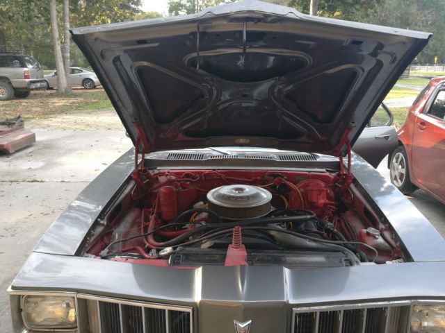 1978 Grey/silver Pontiac Phoenix Sedan