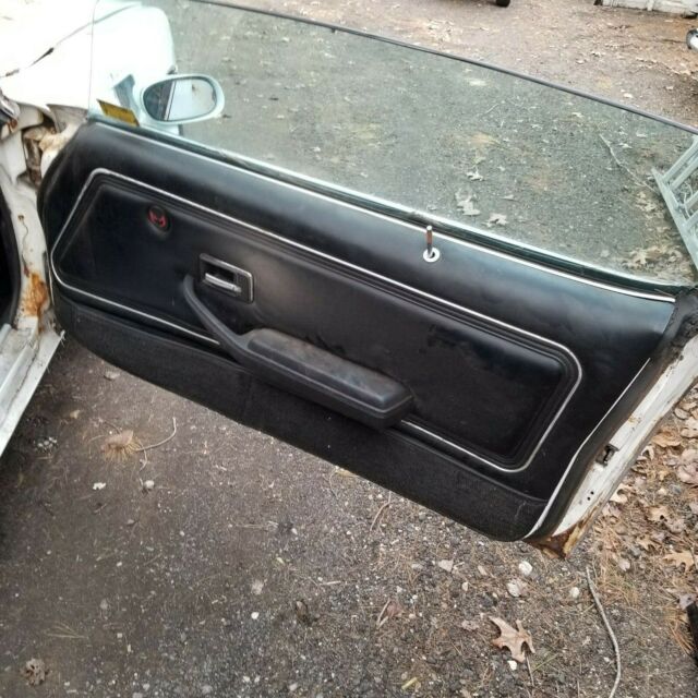 1978 White Pontiac Trans Am Coupe