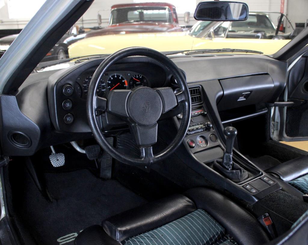 1978 Silver Porsche 928 S Motor, Pinstripe, 5spd