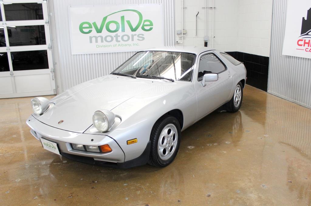 1978 Silver Porsche 928 S Motor, Pinstripe, 5spd