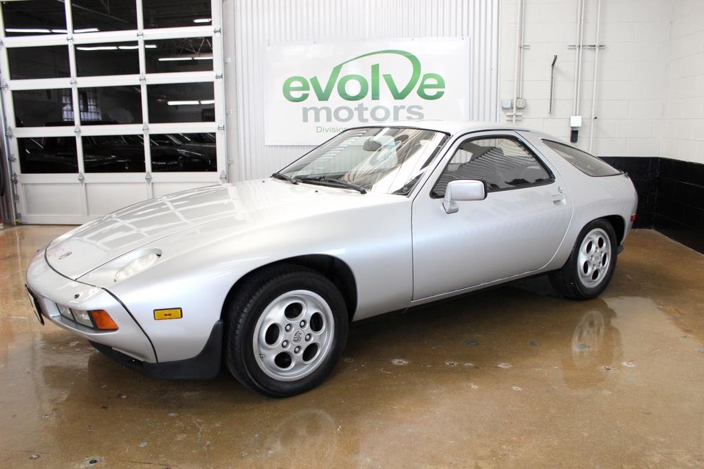 1978 Silver Porsche 928 S Motor, Pinstripe, 5spd