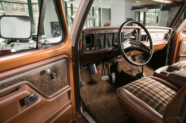 1978 Silver Ford F-250