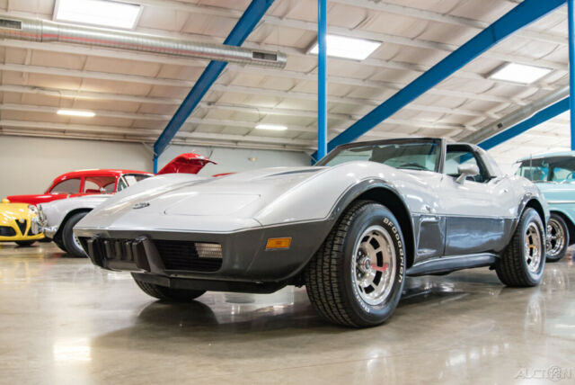 1978 Silver Chevrolet Corvette Coupe