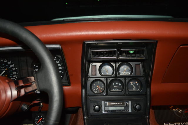 1978 Silver Chevrolet Corvette 2 Door Coupe