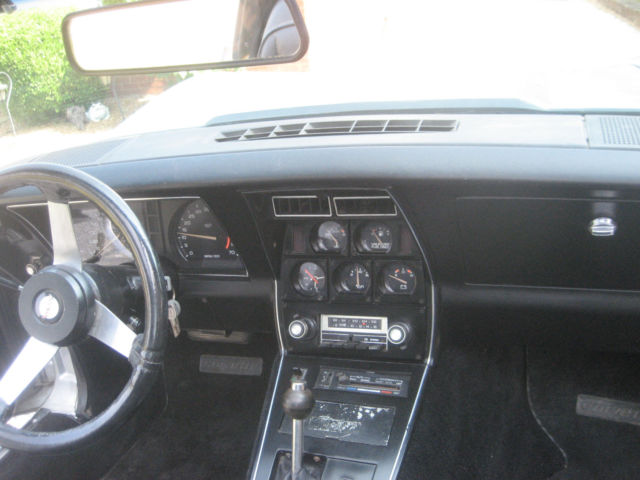 1978 SILVER WITH GRAY Chevrolet Corvette Coupe