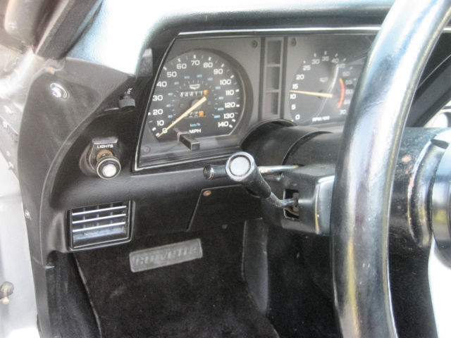 1978 SILVER WITH GRAY Chevrolet Corvette Coupe
