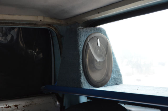 1978 White Chevrolet Suburban