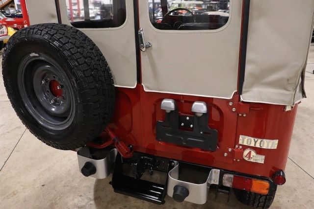 1978 Red Toyota FJ 40 SUV