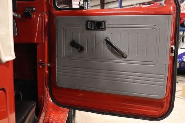 1978 Red Toyota FJ 40 SUV