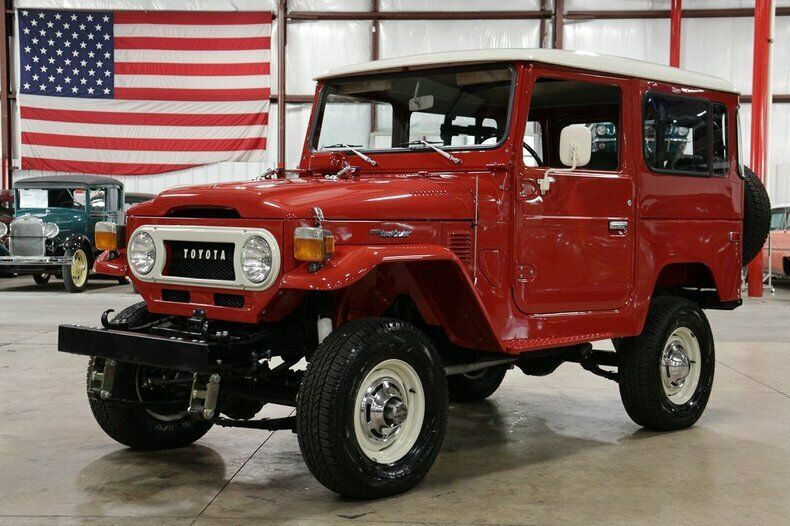 1978 Red Toyota FJ 40 Station Wagon