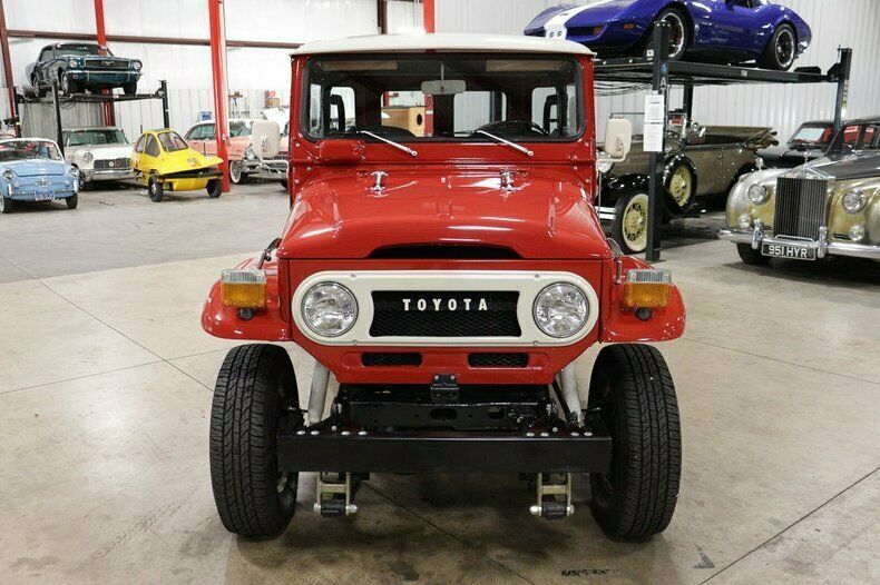 1978 Red Toyota FJ 40 Station Wagon