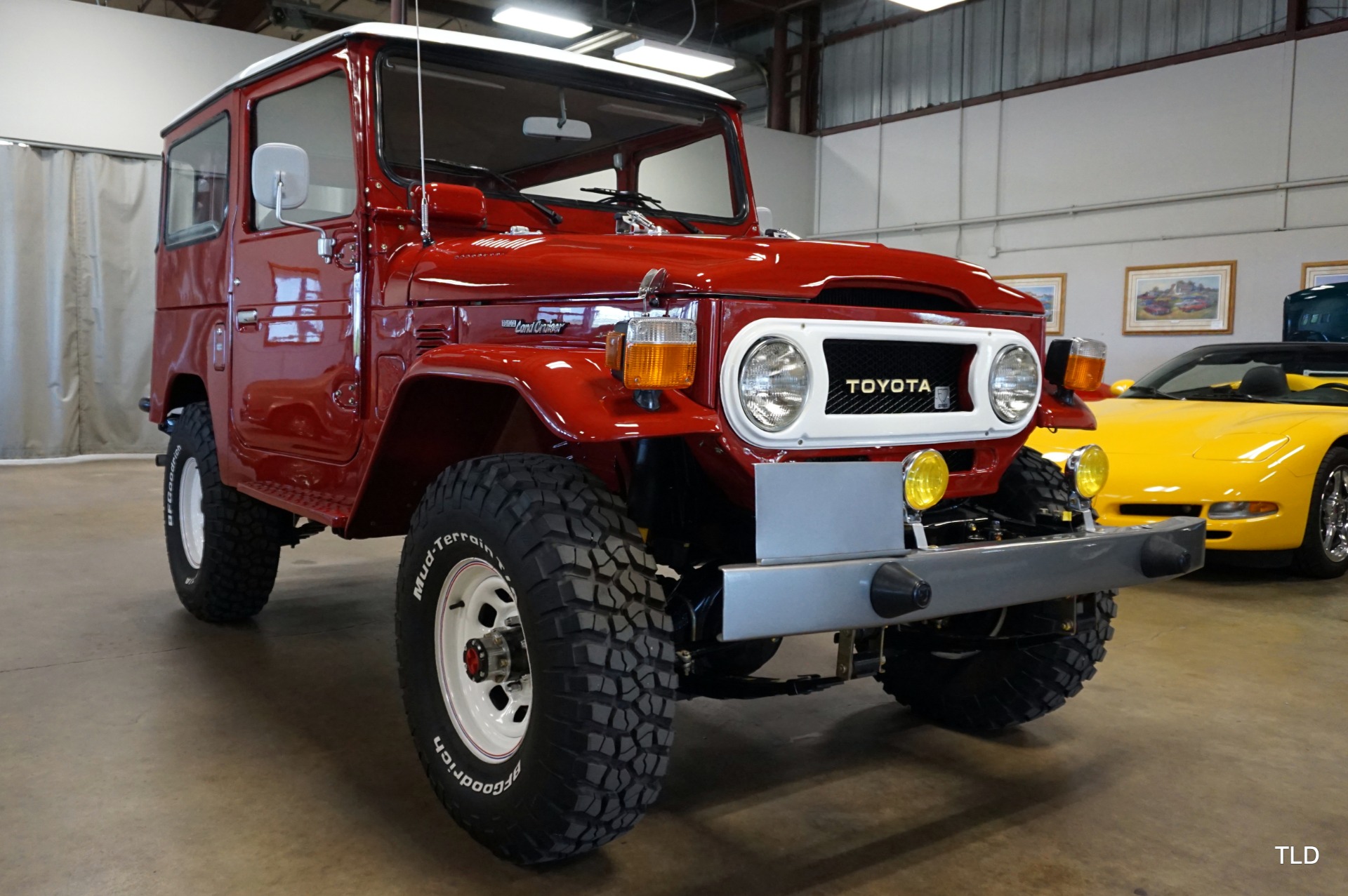 1978 Red Toyota FJ-40 SUV