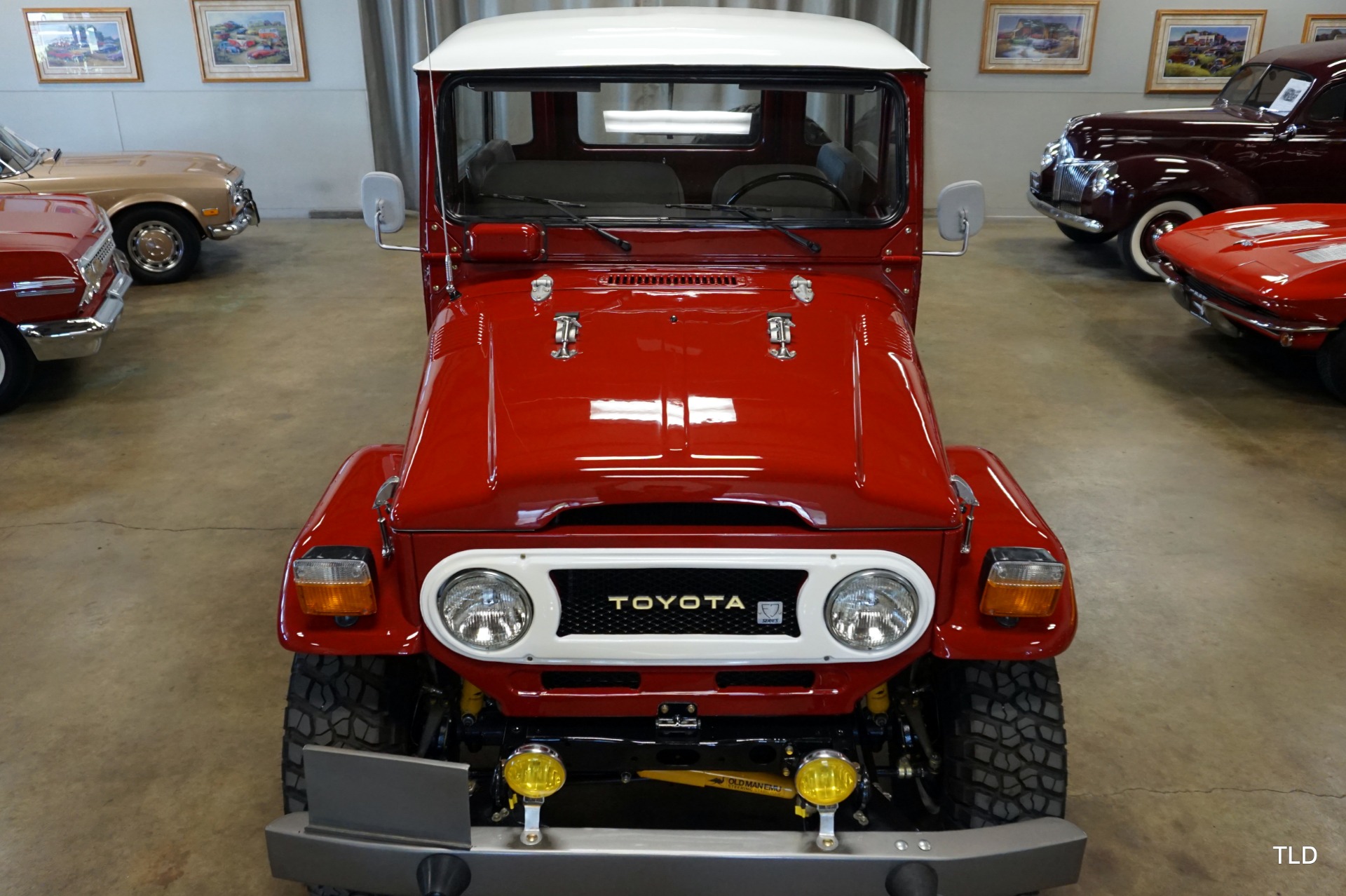 1978 Red Toyota FJ-40 SUV