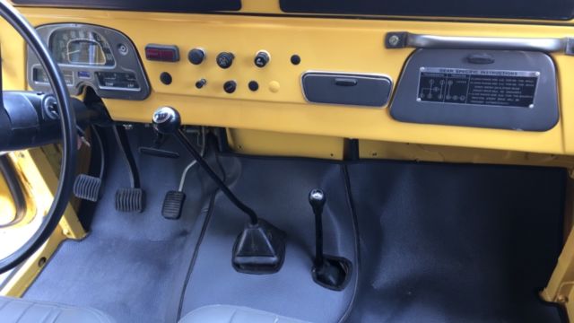 1978 Yellow Toyota FJ Cruiser Convertible