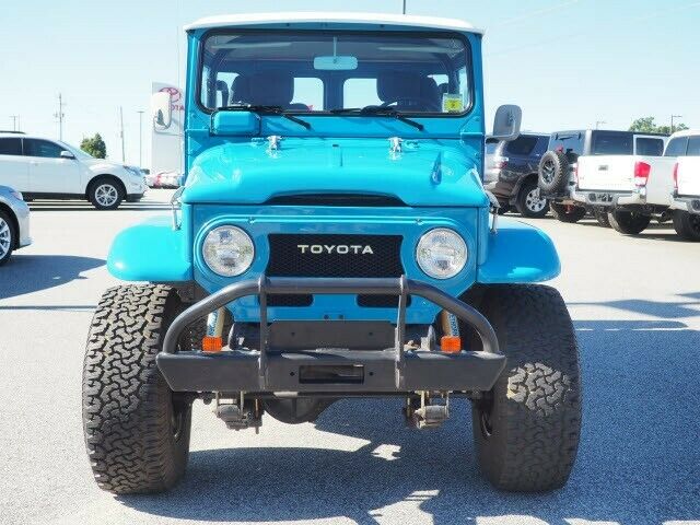 1978 Blue Toyota FJ Cruiser SUV