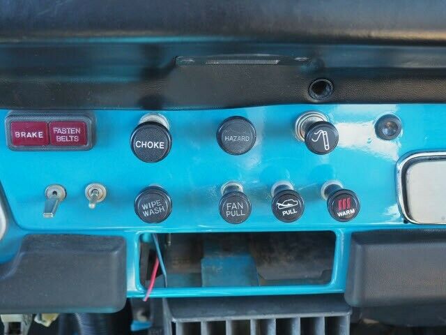 1978 Blue Toyota FJ Cruiser SUV