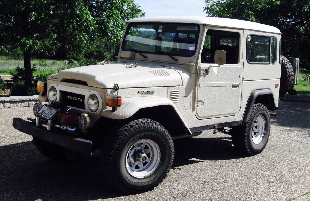 1978 Brown Toyota fj40