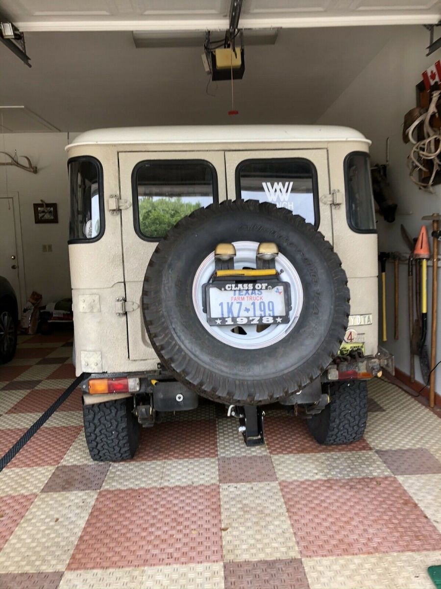 1978 Brown Toyota fj40