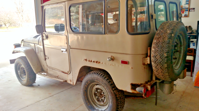 1978 Tan Toyota Land Cruiser SUV