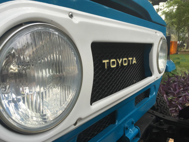 1978 Blue Toyota Land Cruiser SUV
