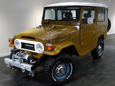 1978 Gold Toyota Land Cruiser SUV