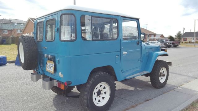 1978 Blue Toyota Land Cruiser Jeep