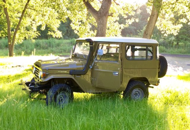 1978 Green Toyota Land Cruiser SUV
