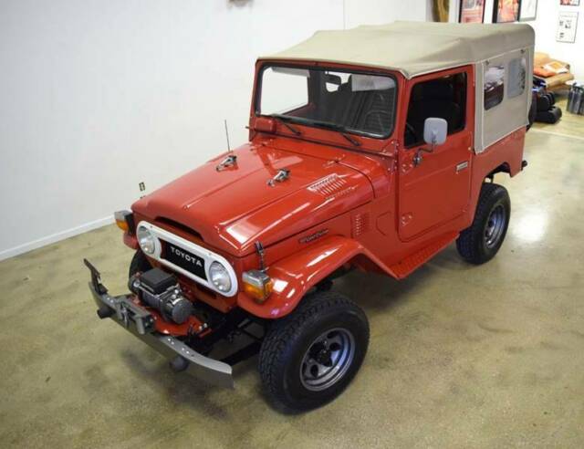 1978 Red Toyota Land Cruiser SUV