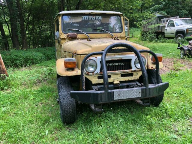 1978 Green Toyota Land Cruiser SUV