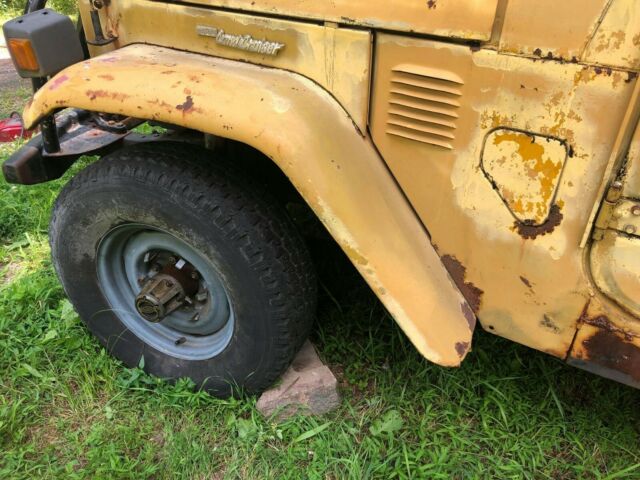 1978 Green Toyota Land Cruiser SUV