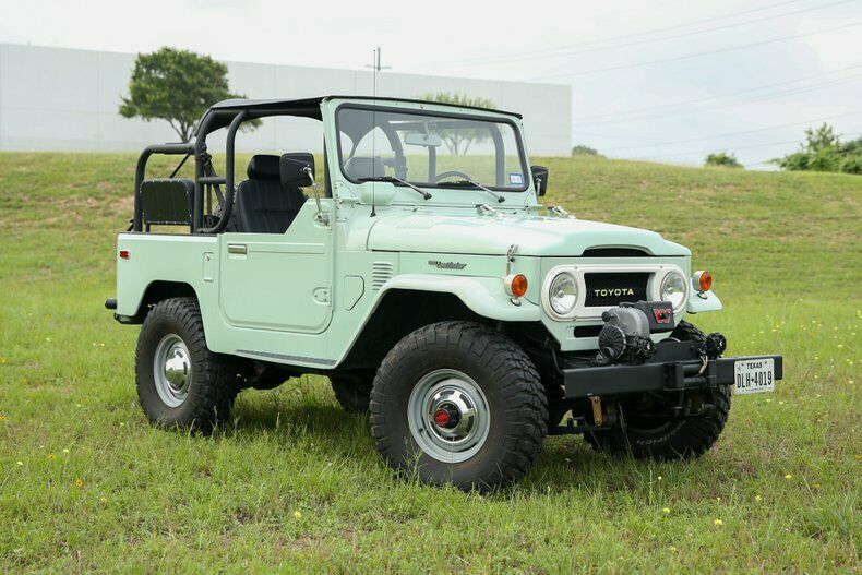 1978 Teal Toyota Land Cruiser