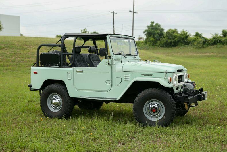 1978 Teal Toyota Land Cruiser