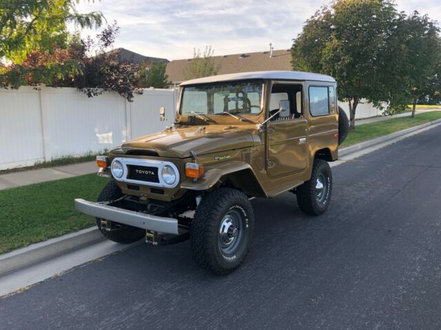 1978 Brown Toyota Land Cruiser