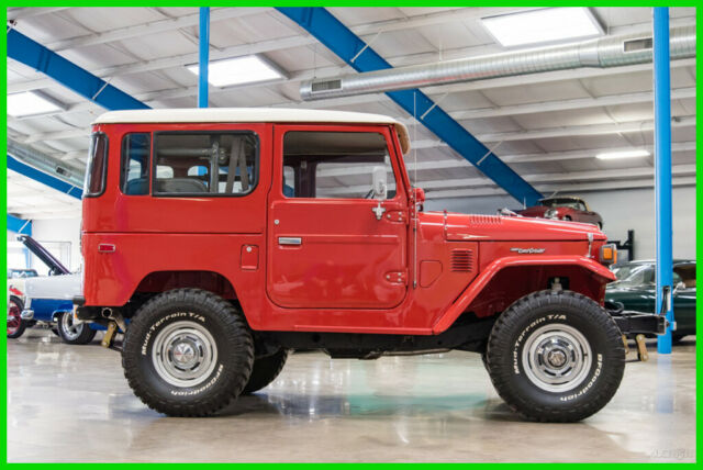1978 Red Toyota FJ40 SUV