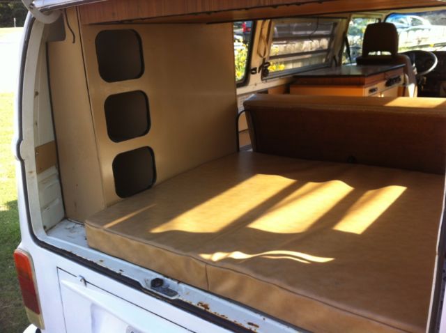 1978 Primer Volkswagen Bus/Vanagon Camper (Pop-top)