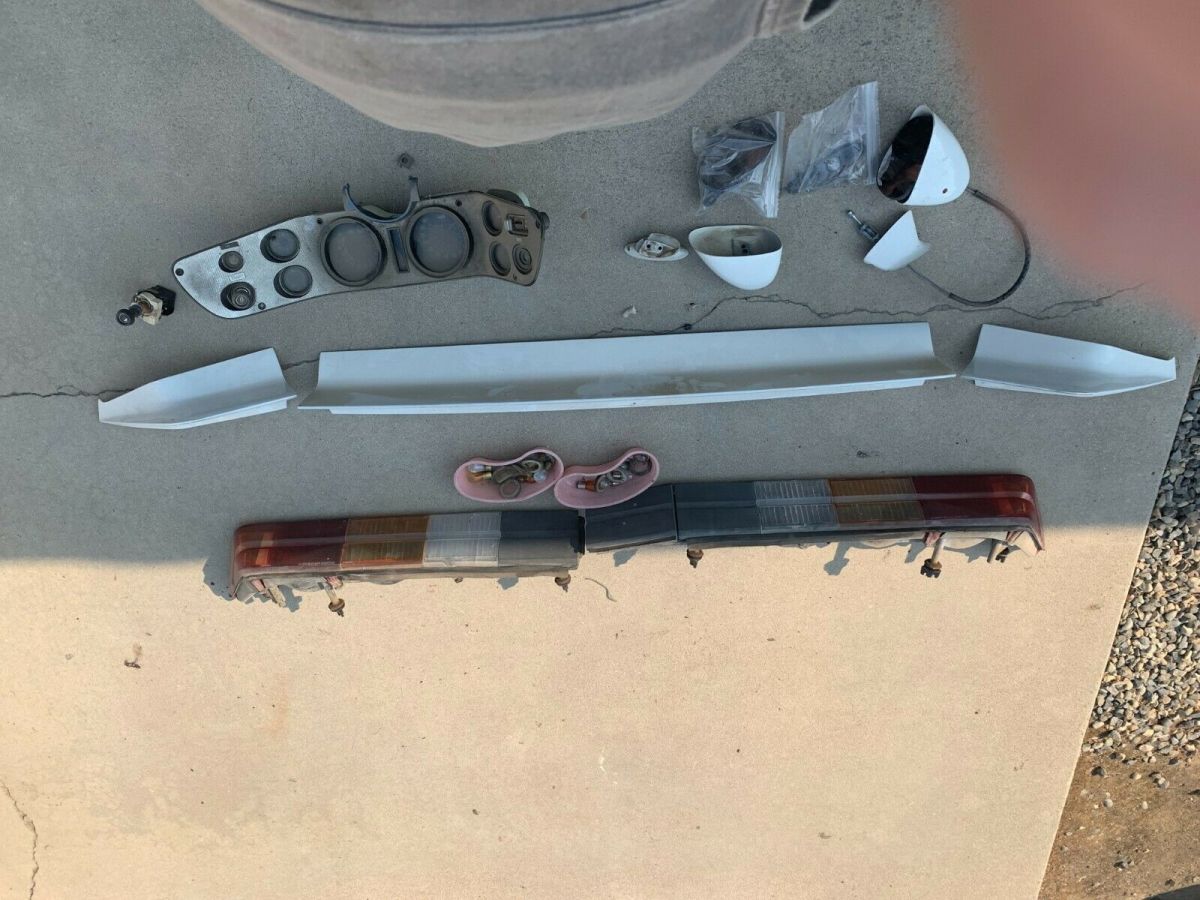 1978 White Chevrolet Camaro Coupe