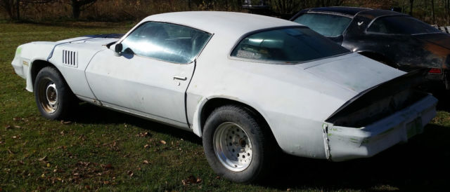 1978 White Chevrolet Camaro Coupe