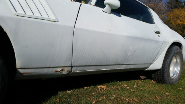 1978 White Chevrolet Camaro Coupe