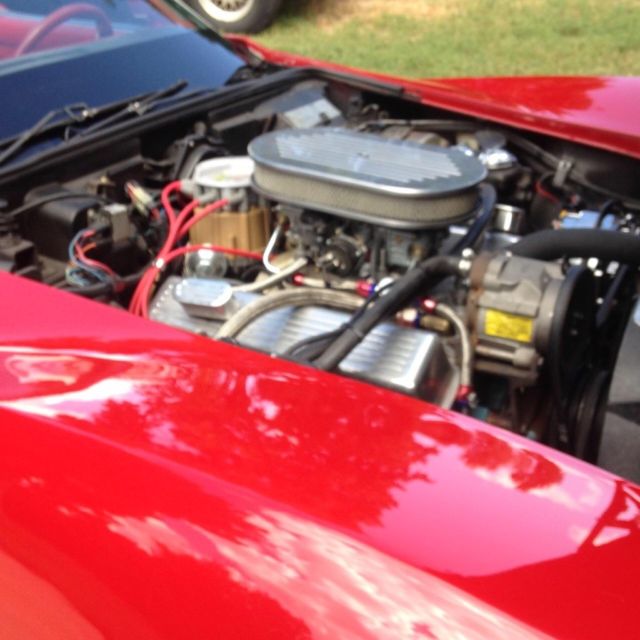 1979 Red Chevrolet Corvette T-top