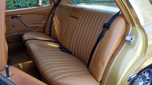 1979 Gold Mercedes-Benz 400-Series Sedan