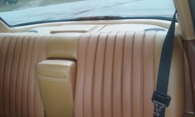 1979 copper Mercedes-Benz 500-Series Coupe