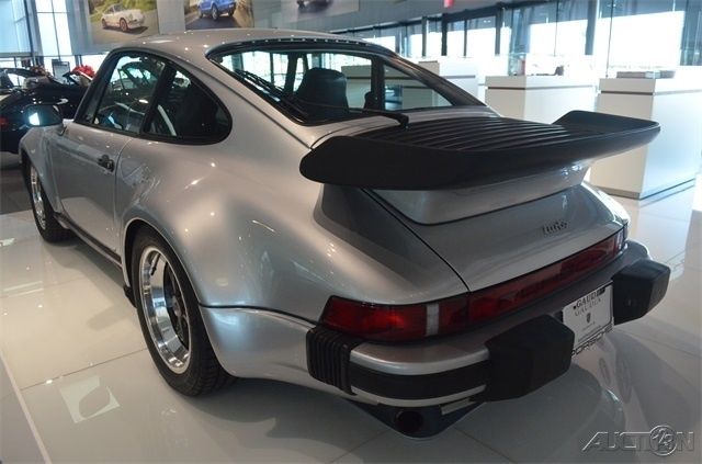 1979 Silver Porsche 911
