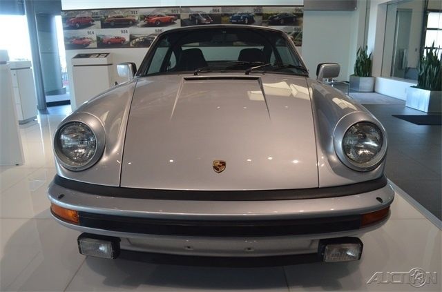 1979 Silver Porsche 911