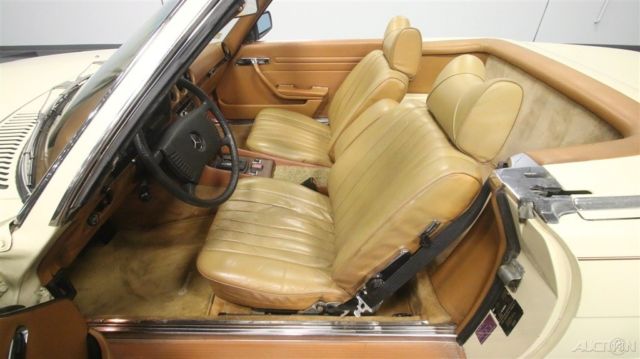 1979 Tan Mercedes-Benz 400-Series