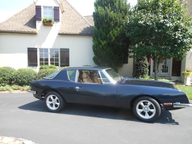 1978 Midnight blue Studebaker Avanti ll Coupe