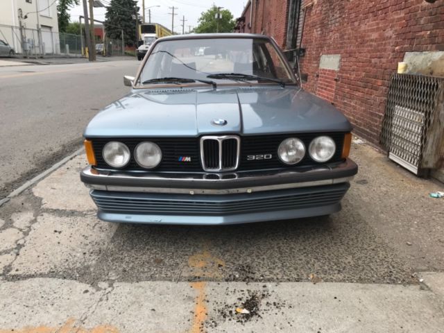 1979 Blue BMW 2002 Coupe